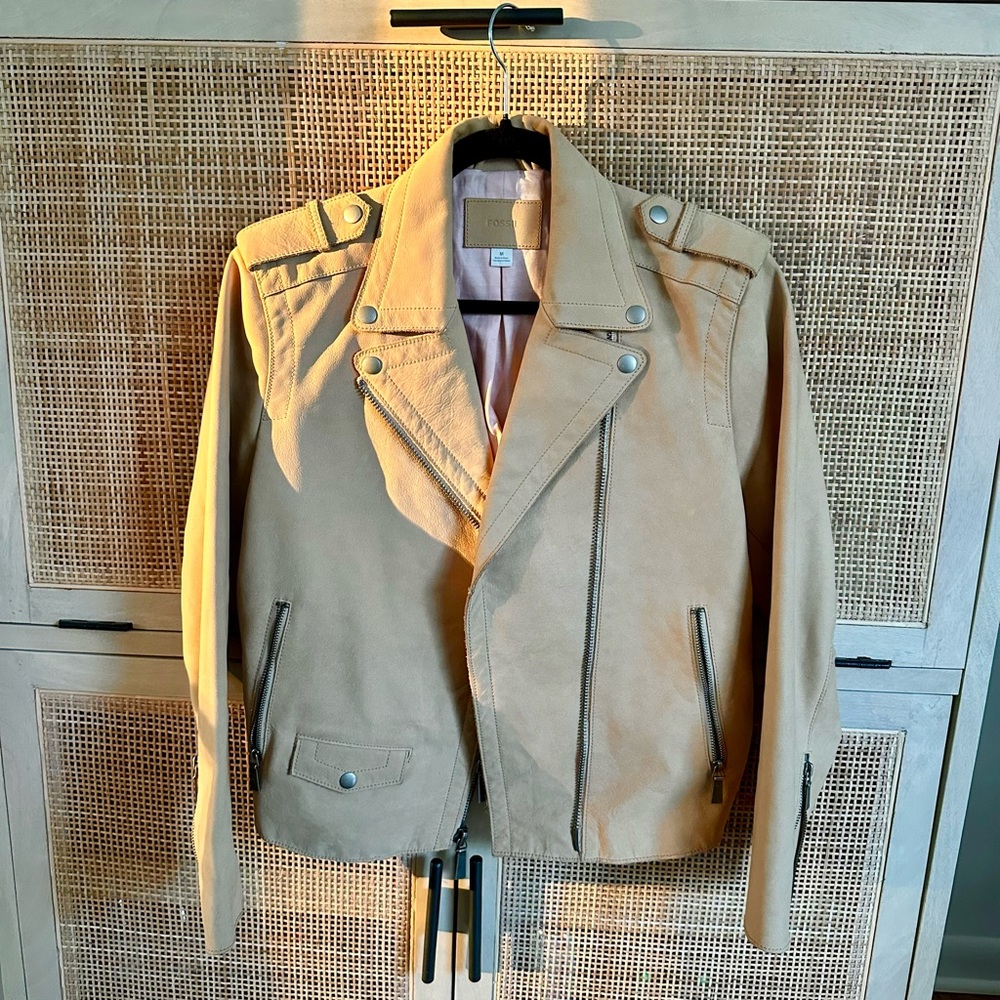 Amazing Fossil Leather Jacket